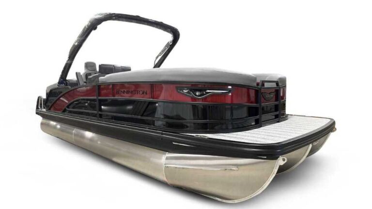 2026 Bennington 24MOFB - Open Fastback - Carbon Fiber Arch!!! US-ETWS7759H526 [photo 1]